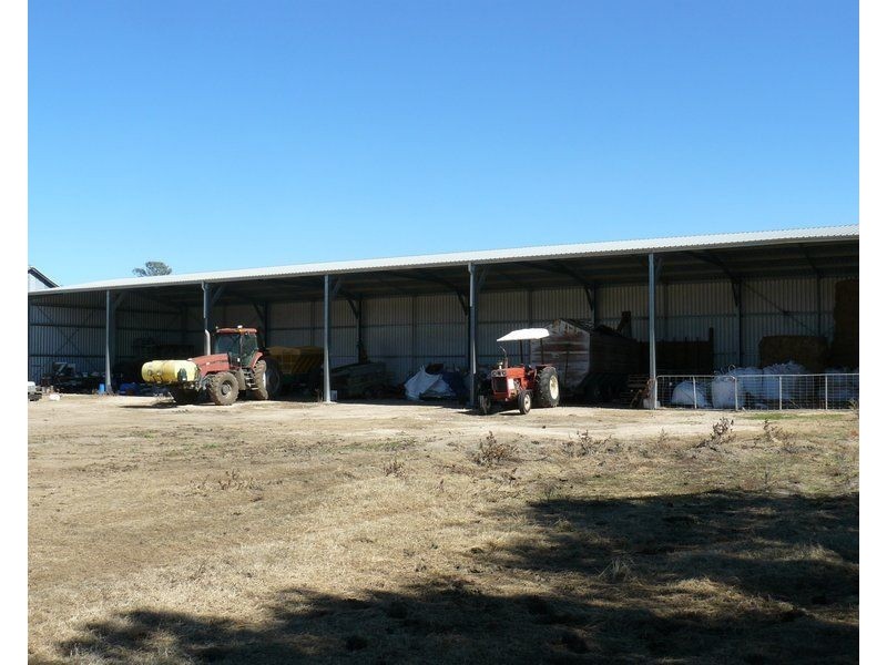 Crooble NSW 2400