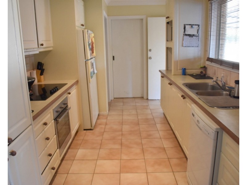 32 Jacaranda Drive, Moree NSW 2400