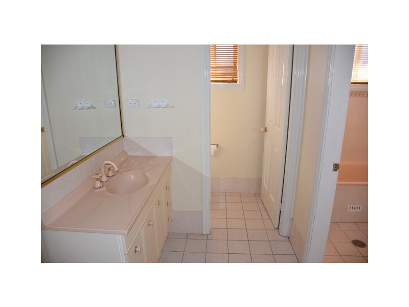 55 Jacaranda Drive, Moree NSW 2400