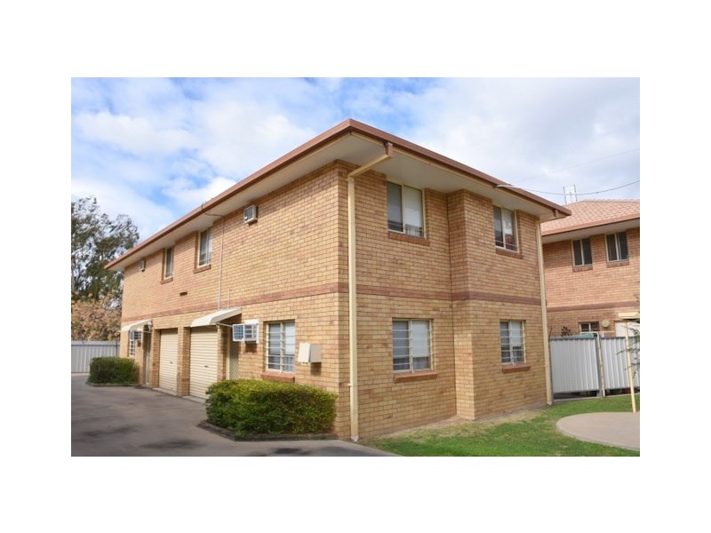 9-4 Dover Street, Moree NSW 2400