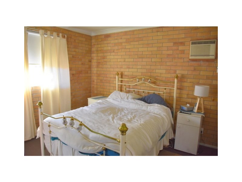 9-4 Dover Street, Moree NSW 2400