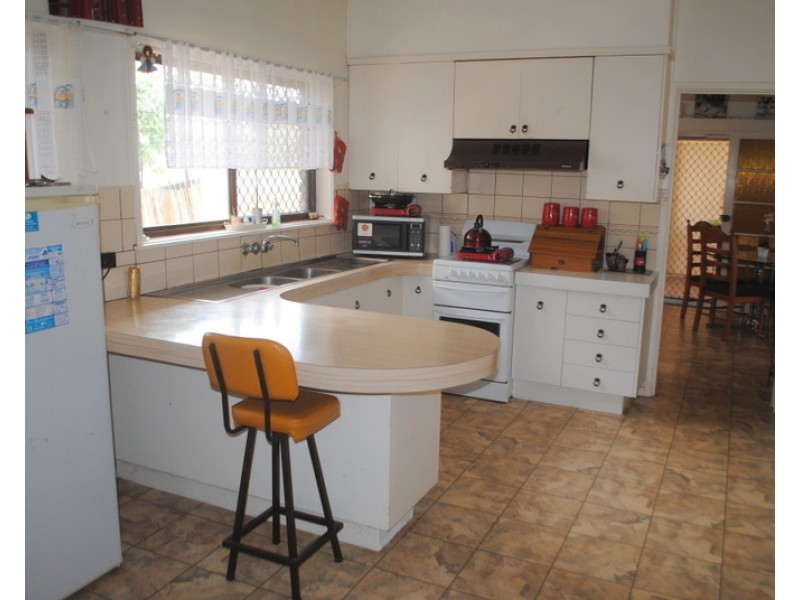 1 Delander Crescent, Moree NSW 2400