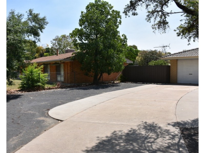 83 Jacaranda Drive, Moree NSW 2400