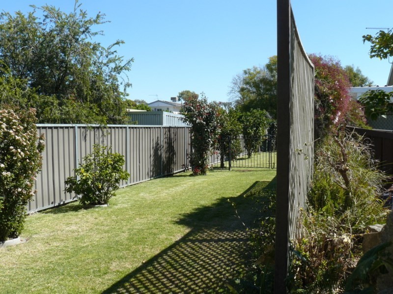 10 Karingal Place, Moree NSW 2400