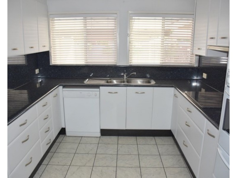 33 Balo Street, Moree NSW 2400