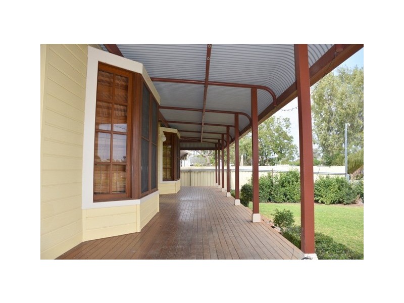 38 Kamilaroi Drive, Moree NSW 2400