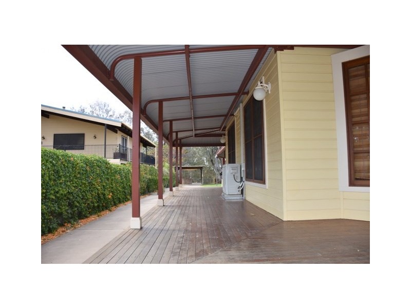 38 Kamilaroi Drive, Moree NSW 2400