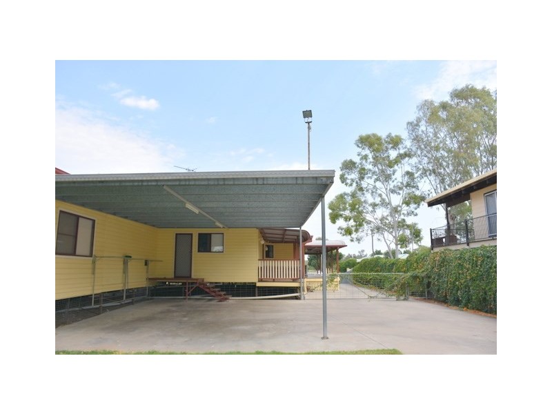 38 Kamilaroi Drive, Moree NSW 2400