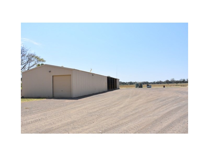 92 Chinamans Lane, Moree NSW 2400