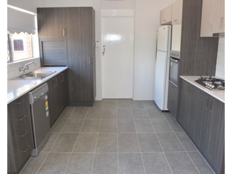 6 David Street, Moree NSW 2400