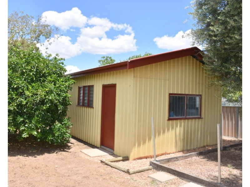 6 David Street, Moree NSW 2400