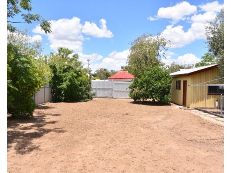 6 David Street, Moree NSW 2400