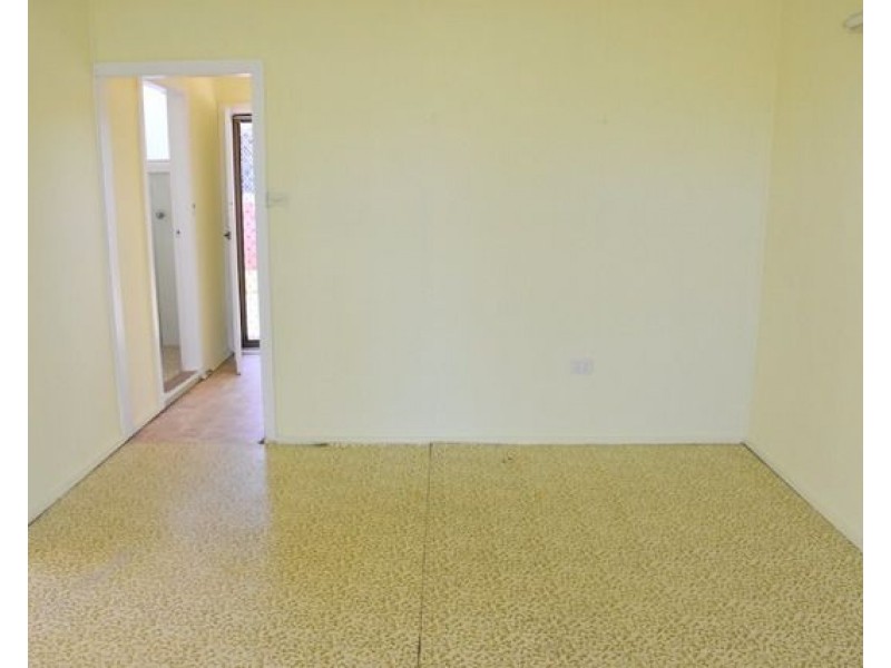 1-2 325 Edward Street, Moree NSW 2400