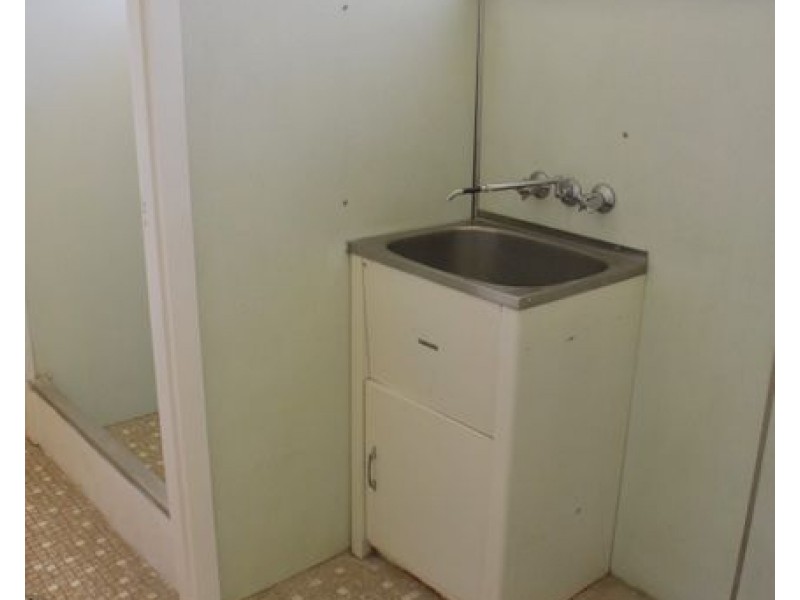 1-2 325 Edward Street, Moree NSW 2400