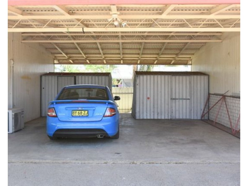 1-2 325 Edward Street, Moree NSW 2400