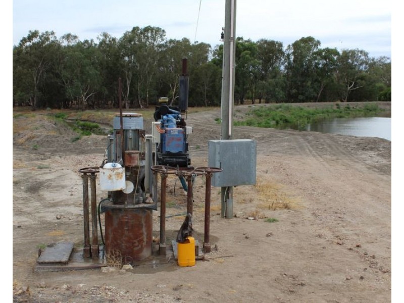 ” Ridgeview”, Mungindi NSW 2406