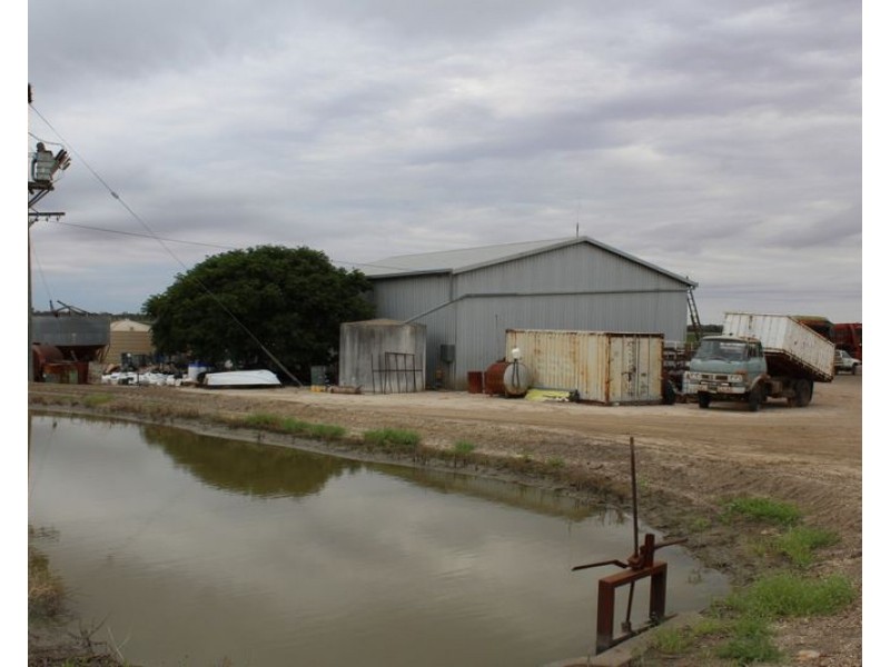 ” Ridgeview”, Mungindi NSW 2406