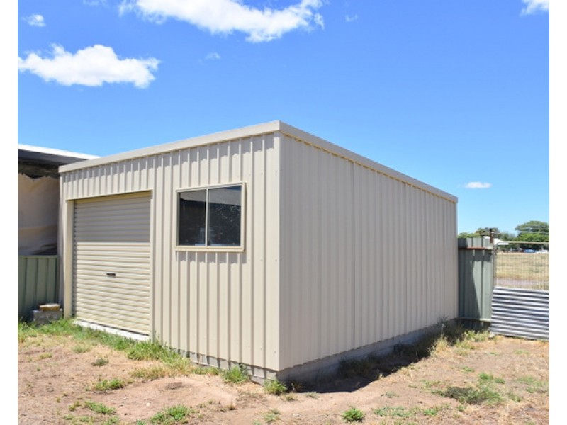 19 Wattle Crescent, Moree NSW 2400