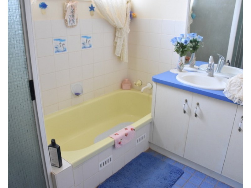 23 Wattle Crescent, Moree NSW 2400