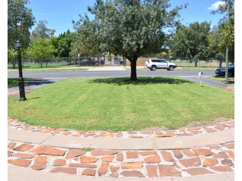 395 Boston Street, Moree NSW 2400