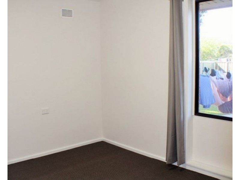 4 James, Moree NSW 2400