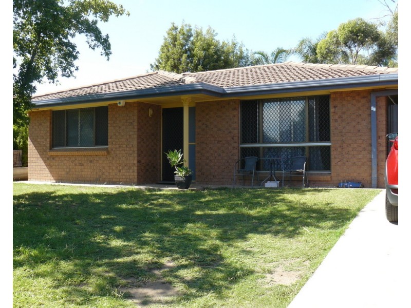 12 Warrina Crescent, Moree NSW 2400