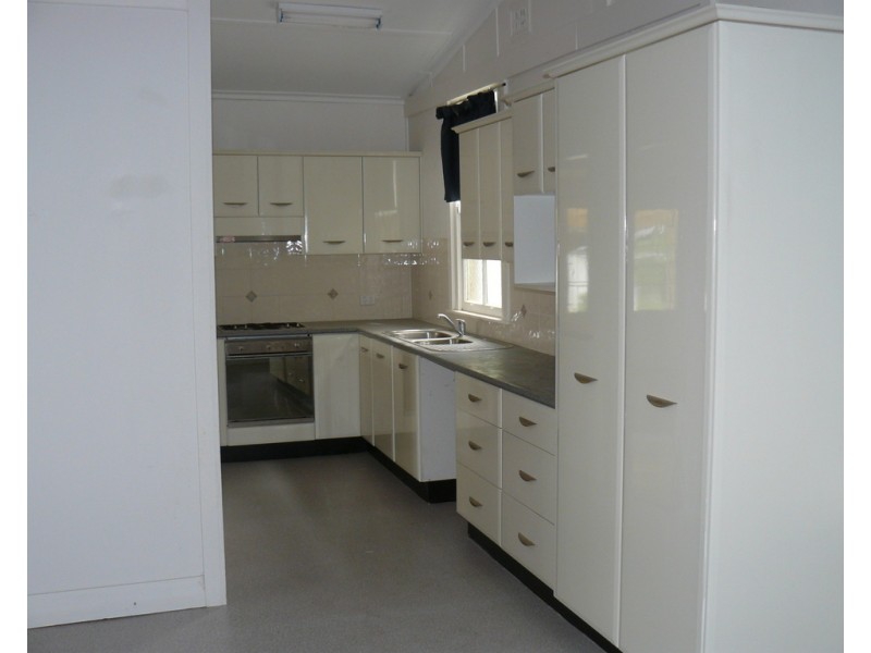 11 Frome Street, Moree NSW 2400