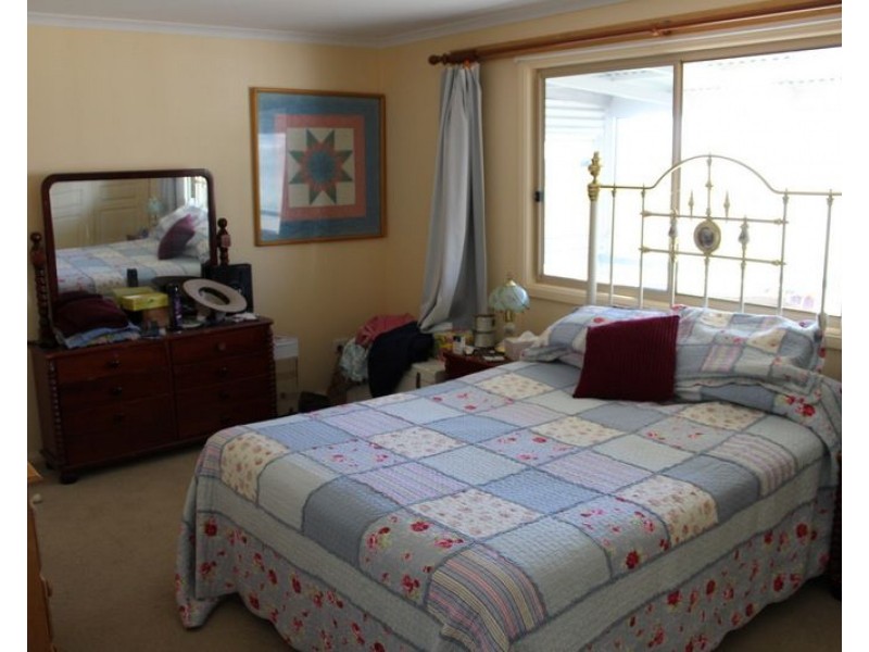 8-10 Bellata Street, Gurley NSW 2398