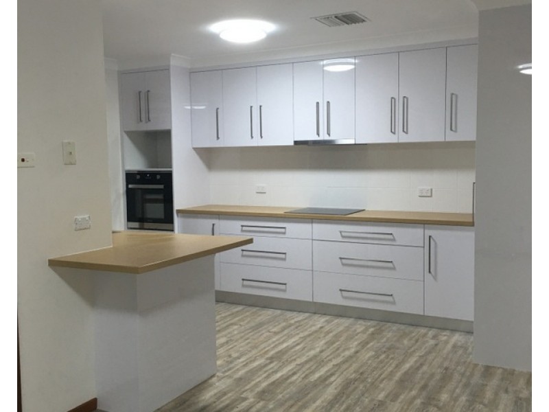 9 Cummins Avenue, Moree NSW 2400