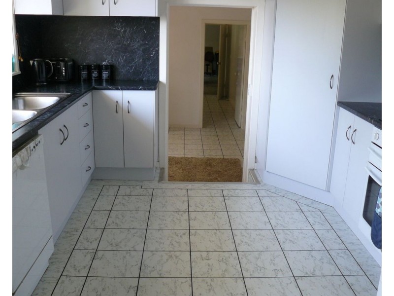 10 Myall Place, Moree NSW 2400