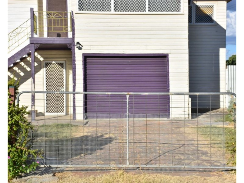 66 Oak Street, Moree NSW 2400