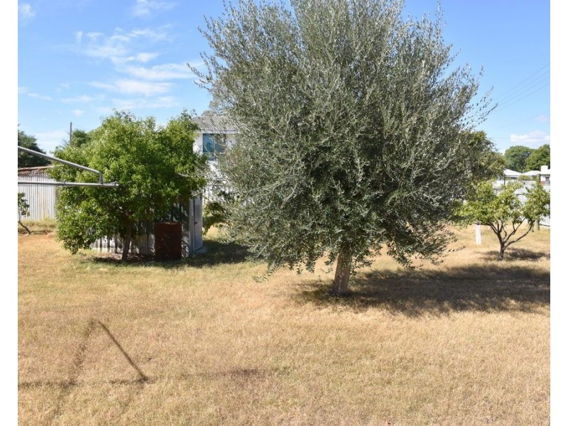 66 Oak Street, Moree NSW 2400