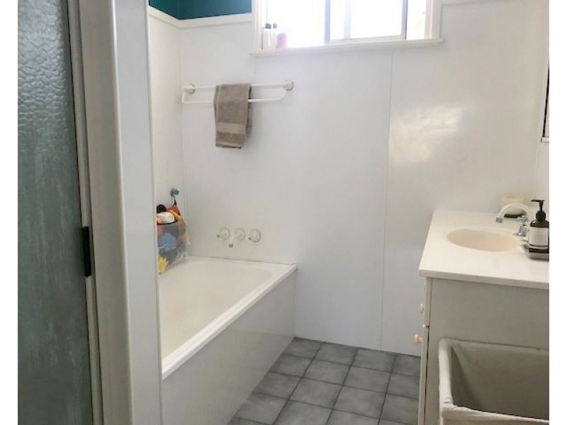 13 Macarthur Street, Moree NSW 2400