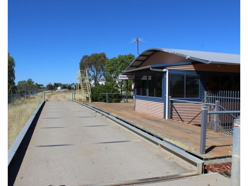 50 Burrington Road, Moree NSW 2400