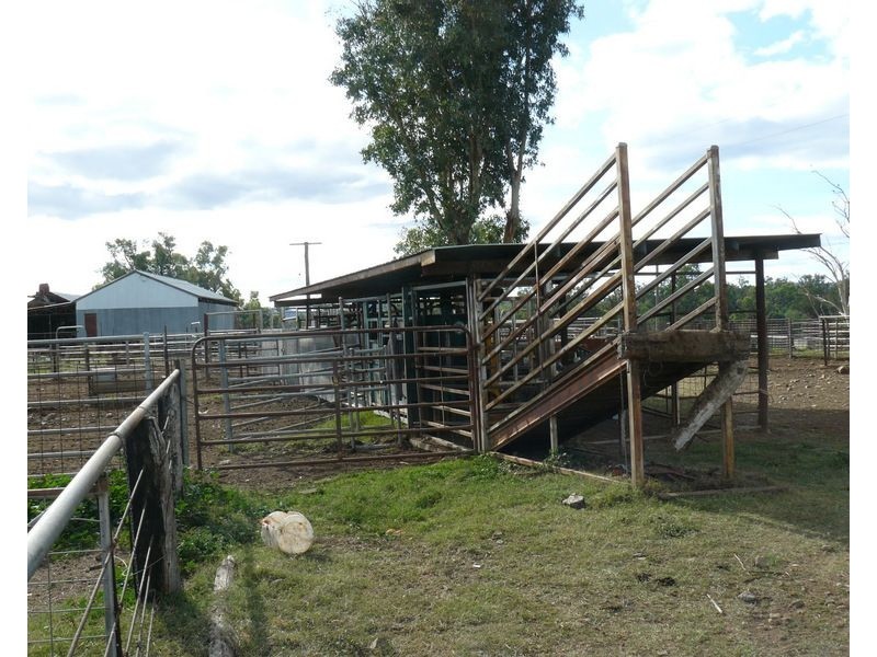 ” Araluen “, ” Finschaffen “, ” Kiaora East “, Bingara NSW 2404