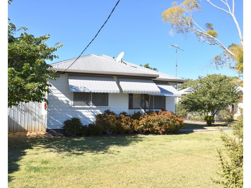 320 Boston Street, Moree NSW 2400