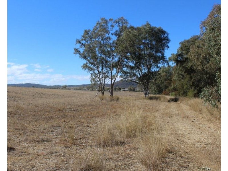 ” Killarney”, Gravesend NSW 2401