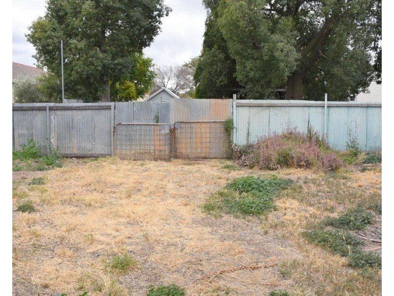 6 Chester Street, Moree NSW 2400