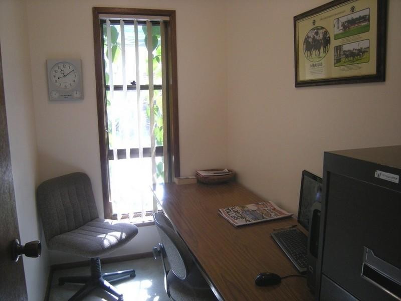 8 Allambie Place, Moree NSW 2400