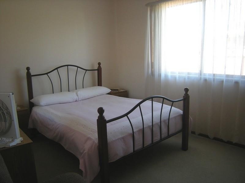 8 Allambie Place, Moree NSW 2400