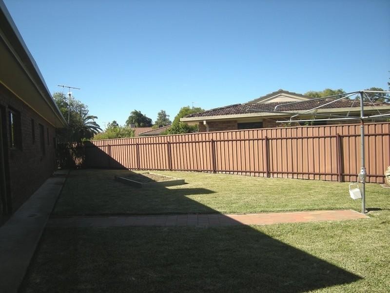 8 Allambie Place, Moree NSW 2400