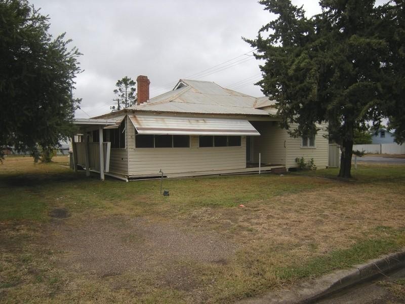 50 Dover Street, Moree NSW 2400