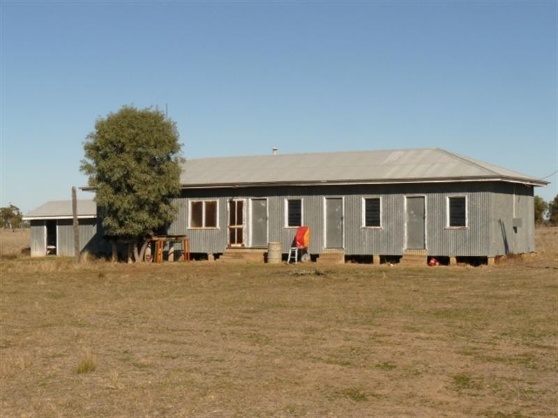 67 Baradine-Collarenebri Road, Collarenebri NSW 2833