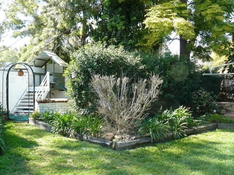 11 Tirzah Street, Moree NSW 2400