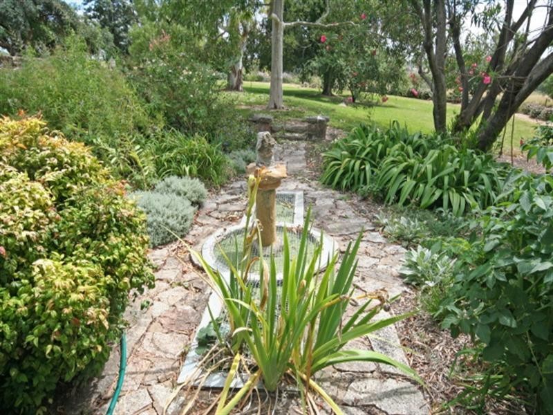 1 Wallangra Road, Wallangra NSW 2360