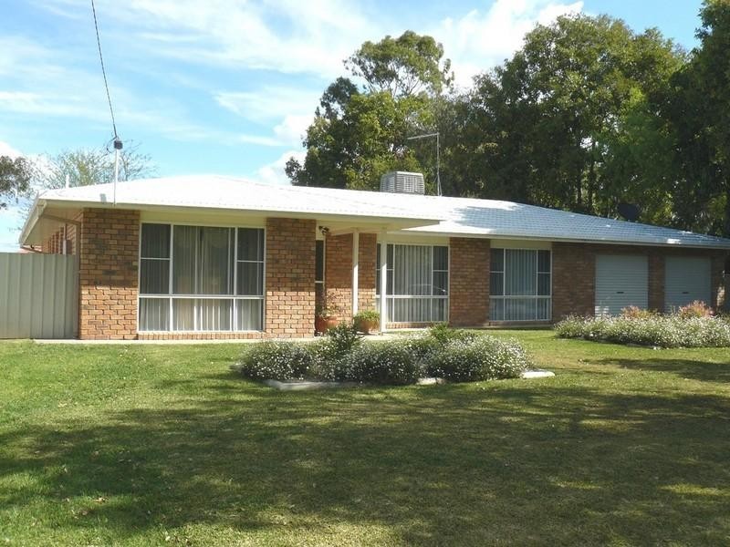 25 Maple Avenue, Moree NSW 2400