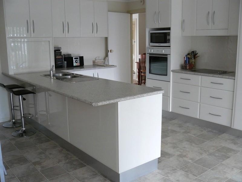 25 Maple Avenue, Moree NSW 2400