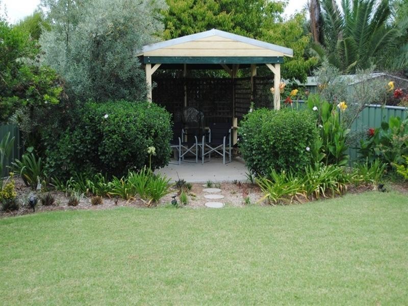 7 Rosewood Close, Moree NSW 2400