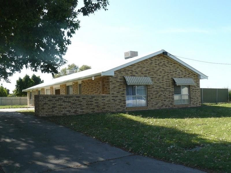 8 Bottlebrush Drive, Moree NSW 2400