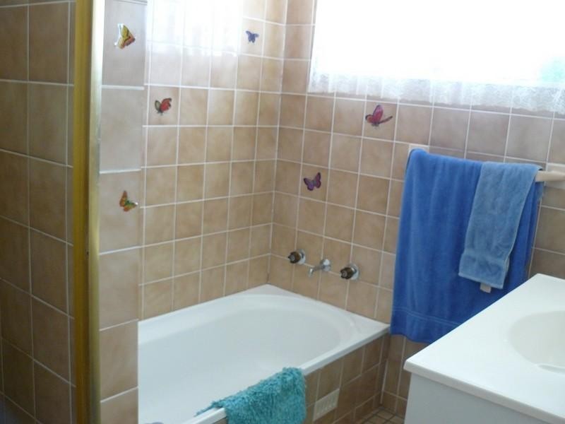 8 Bottlebrush Drive, Moree NSW 2400